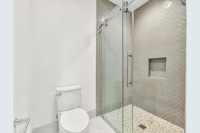 4927 Heatherglen Drive, Houston, TX 77096 - Photo 24