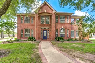 1016 Applewood Dr, Friendswood, TX 77546 - Photo 1