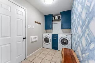 1418 Briarbend Dr, Sugar Land, TX 77479 - Photo 34