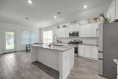 343 Sky Top Drive, Montgomery, TX 77316 - Photo 12