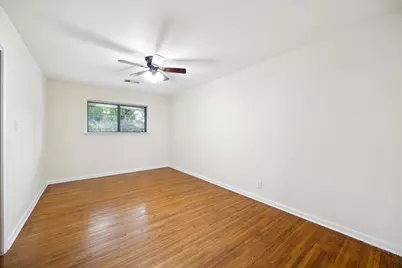 8907 Autauga Street, Houston, TX 77080 - Photo 14