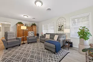 212 Lindsey Ave, Bay City, TX 77414 - Photo 8