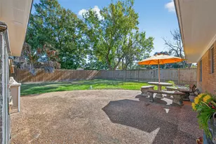 212 Lindsey Ave, Bay City, TX 77414 - Photo 30