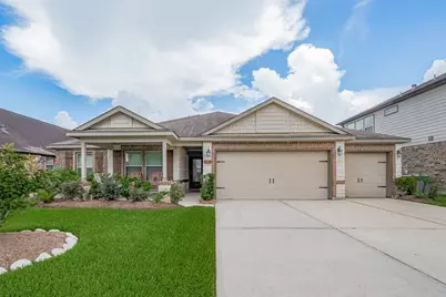 11 Coconut Palms Court, Manvel, TX 77578 - Photo 1