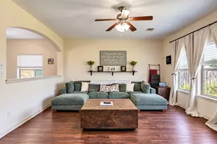 26133 Gallant Knight Ln, Kingwood, TX 77339 - Photo 4