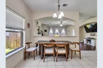 26133 Gallant Knight Lane, Kingwood, TX 77339 - Photo 12