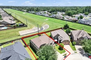26133 Gallant Knight Ln, Kingwood, TX 77339 - Photo 18