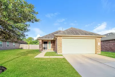 3911 Cary Creek Drive, Baytown, TX 77521 - Photo 1