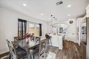 7933 Spring Run Dr, Magnolia, TX 77354 - Photo 4