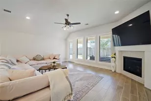 100 Wake Valley Ct, Conroe, TX 77304 - Photo 10