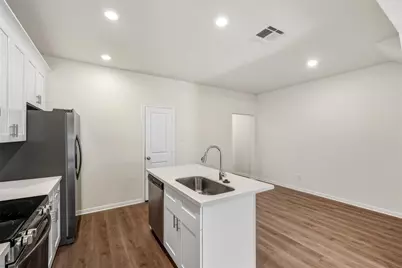 706 W Dallas, Conroe, TX 77301 - Photo 14