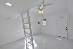 8709 Tarbell Rd, Houston, TX 77034 - Photo 24