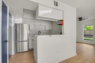 2119 Barr St, Houston, TX 77080 - Photo 6