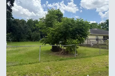7212 Miley Street, Houston, TX 77028 - Photo 1