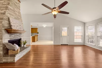 15715 Caprock Drive, Houston, TX 77598 - Photo 10