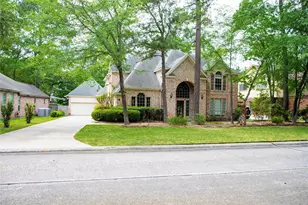 95 Rush Haven Dr, The Woodlands, TX 77381 - Photo 2