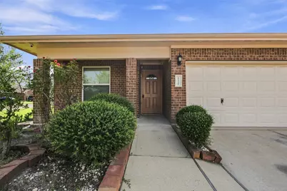 8526 Vista Oaks Manor, Houston, TX 77028 - Photo 4