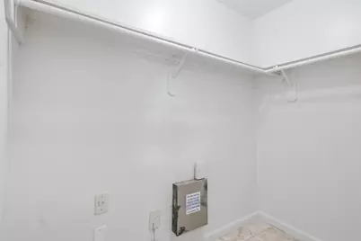 8526 Vista Oaks Manor, Houston, TX 77028 - Photo 14
