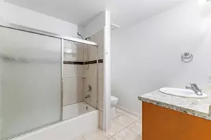 8526 Vista Oaks Manor, Houston, TX 77028 - Photo 8
