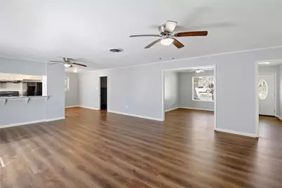 238 Sleepy Hollow Drive, Lake Jackson, TX 77566 - Photo 8