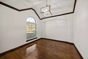 4342 Ambrosia Ln, Baytown, TX 77521 - Photo 4