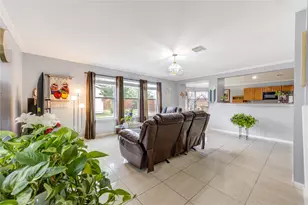 8022 Suffield Glen Ln, Humble, TX 77338 - Photo 10