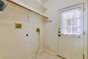 114 Skycrest Dr, Sugar Land, TX 77479 - Photo 38