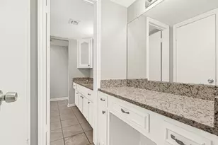 7722 Battlewood Dr, Houston, TX 77040 - Photo 10