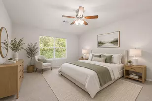 211 N Burberry Park Cir, The Woodlands, TX 77382 - Photo 2