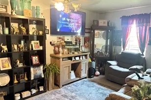 9127 Martin Luther King Blvd, Houston, TX 77033 - Photo 2