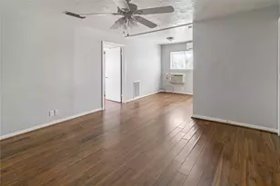 1012 & 1014 E 23rd St, Bryan, TX 77803 - Photo 14