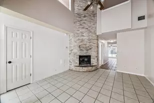17164 Beaver Springs Dr N, Houston, TX 77090 - Photo 2