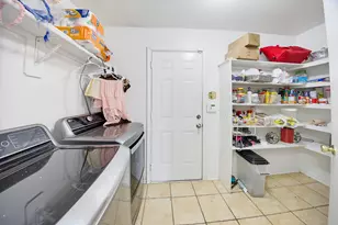 5906 Logancrest Ln, Houston, TX 77086 - Photo 10