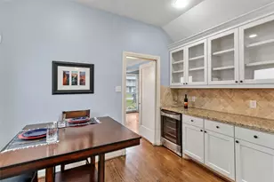 2337 Sheridan St, Houston, TX 77030 - Photo 14