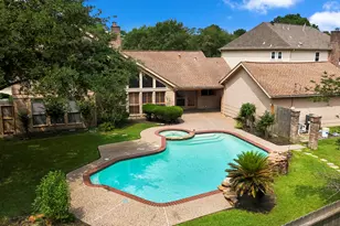 16606 Brendon Ct, Spring, TX 77379 - Photo 2