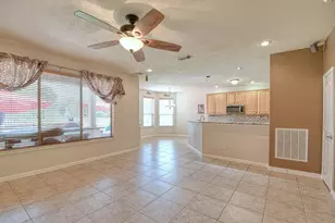 107 Cove W, Conroe, TX 77356 - Photo 8