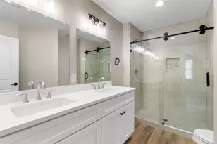 3152 B N Cleveland St, Dayton, TX 77535 - Photo 8