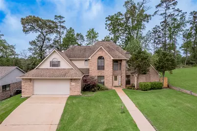 913 Cherry Hills Drive, Huntsville, TX 77340 - Photo 1