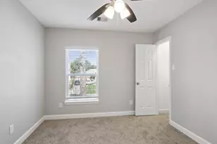 1127 Cascade Creek Dr, Katy, TX 77450 - Photo 10