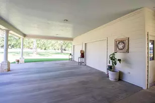 305 Brassie Dr, Hempstead, TX 77445 - Photo 14