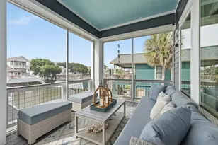 12728 E Conquistador, Galveston, TX 77554 - Photo 2