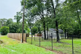 110 Andrea Rd, Livingston, TX 77351 - Photo 8