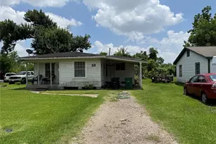 7002 Finch St, Houston, TX 77028 - Photo 2