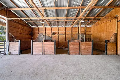 36576 Howell Road, Hempstead, TX 77445 - Photo 20