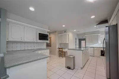 4015 Black Locust Drive, Houston, TX 77088 - Photo 6