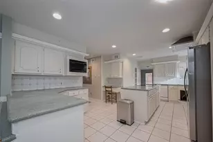 4015 Black Locust Dr, Houston, TX 77088 - Photo 6