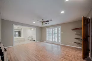 4015 Black Locust Dr, Houston, TX 77088 - Photo 28
