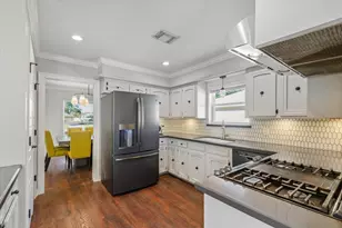 2813 Dow Cir, Deer Park, TX 77536 - Photo 6