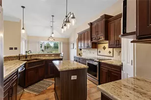 3435 Skyranch Dr, Alvin, TX 77511 - Photo 10