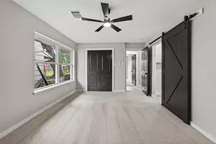 6026 Ridgeway Dr, Houston, TX 77033 - Photo 20